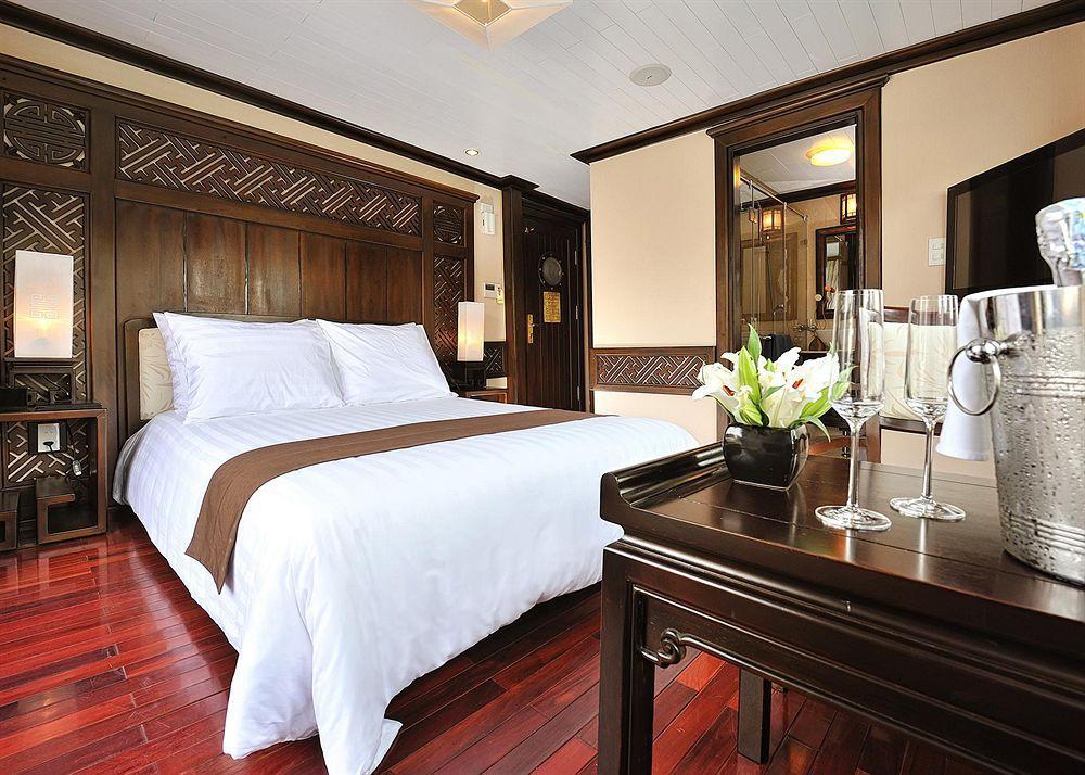 Paradise Sails Cruise Ha Long Buitenkant foto